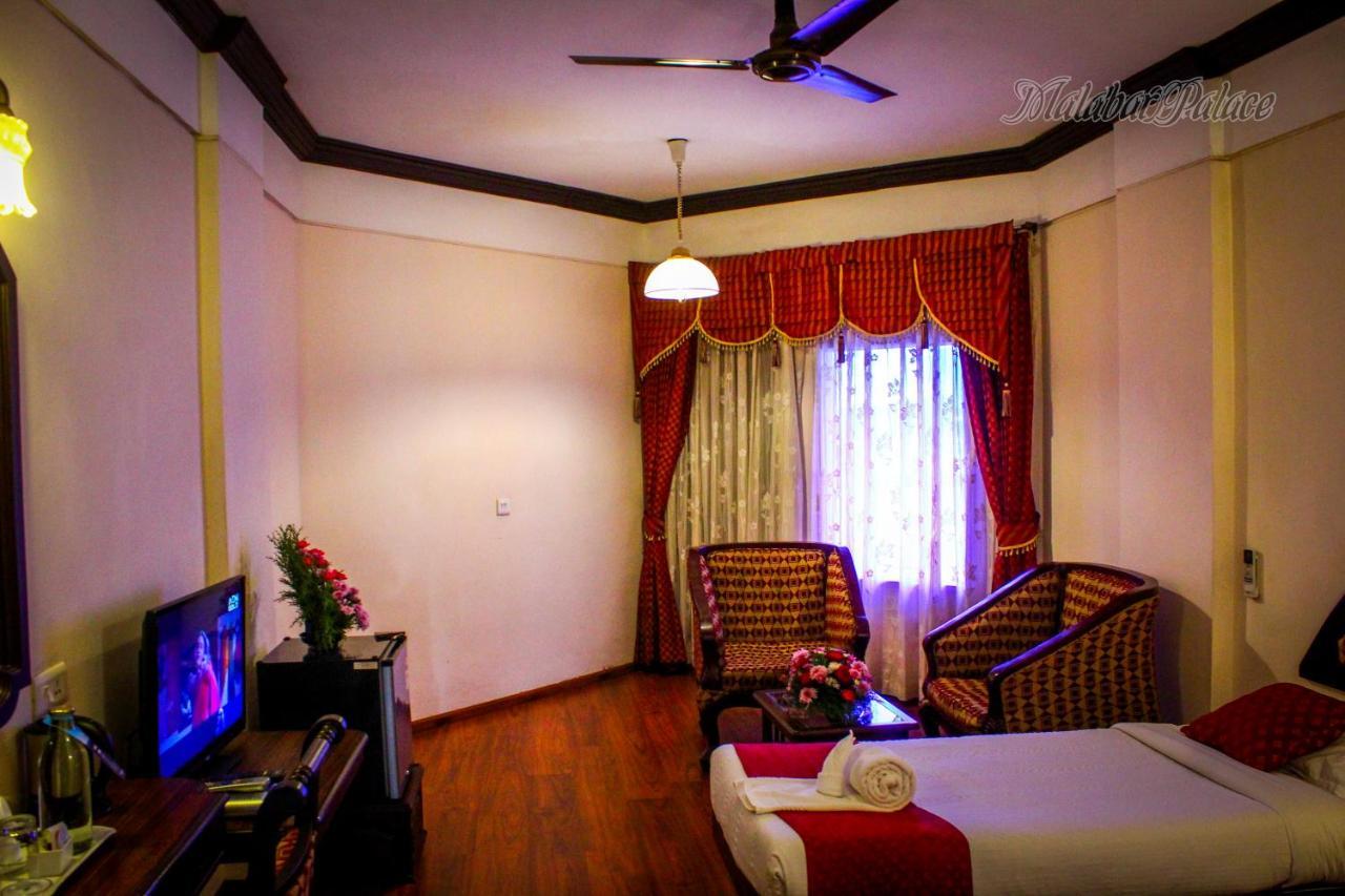 Manuelsons Malabar Palace Kozhikode Ngoại thất bức ảnh