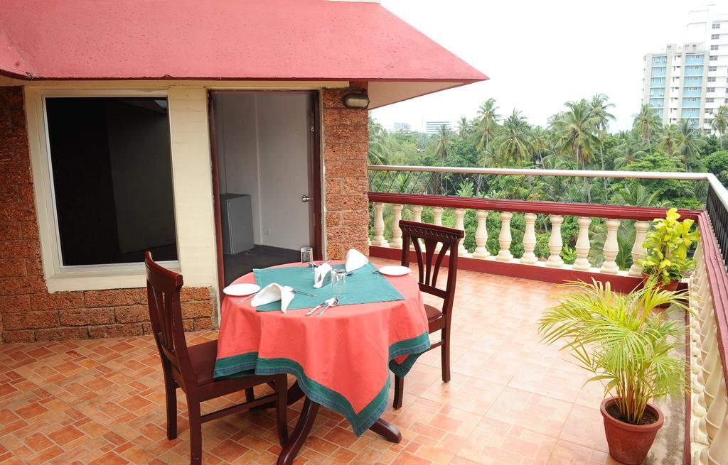 Manuelsons Malabar Palace Kozhikode Ngoại thất bức ảnh