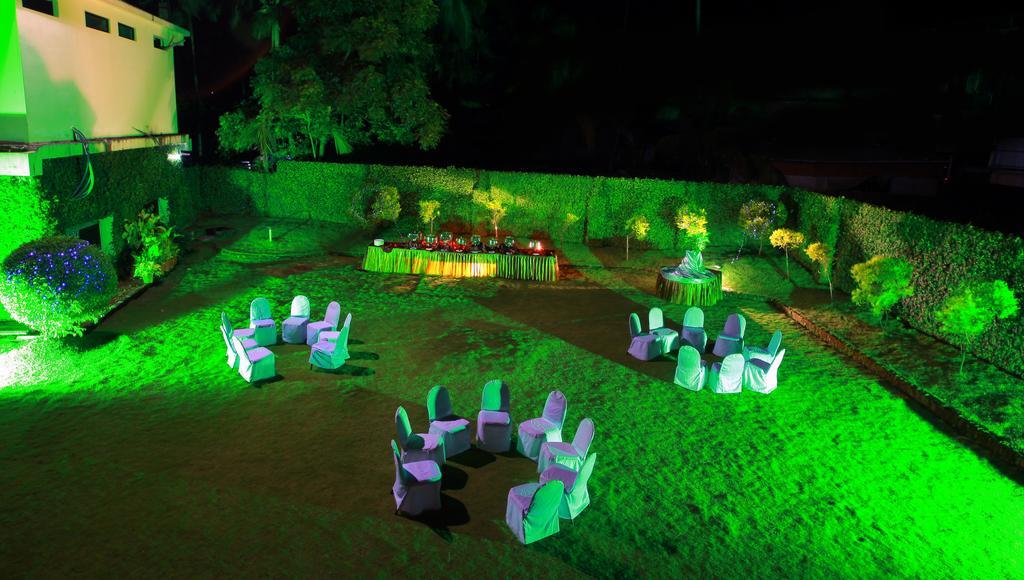 Manuelsons Malabar Palace Kozhikode Ngoại thất bức ảnh