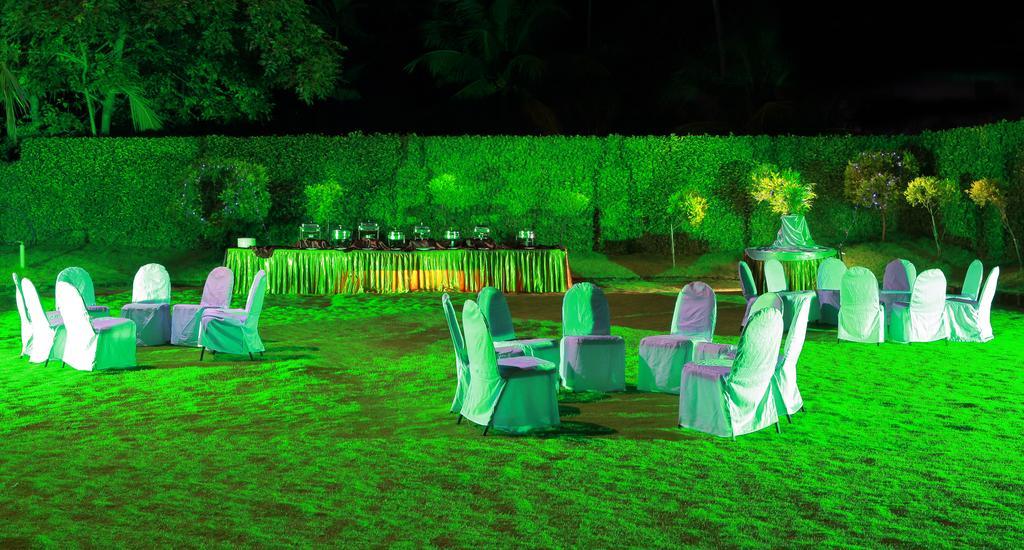 Manuelsons Malabar Palace Kozhikode Ngoại thất bức ảnh