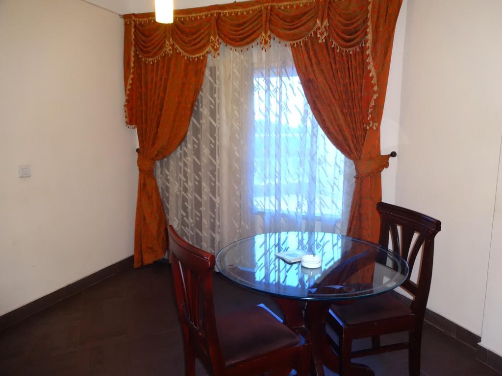 Manuelsons Malabar Palace Kozhikode Ngoại thất bức ảnh