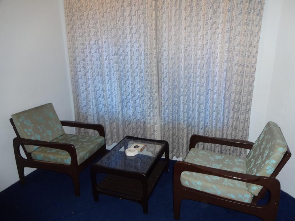 Manuelsons Malabar Palace Kozhikode Ngoại thất bức ảnh