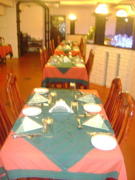 Manuelsons Malabar Palace Kozhikode Ngoại thất bức ảnh